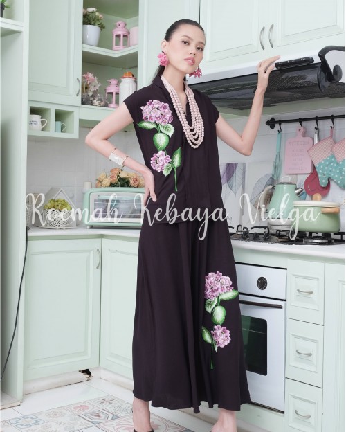 Set Embroidery Daily Wear - Hitam (PO)