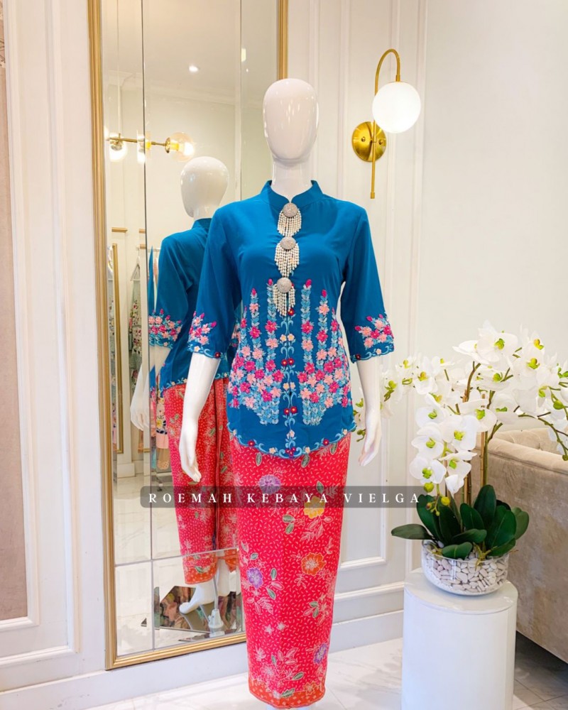 Kebaya Encim Melati Sulam Pita Size L