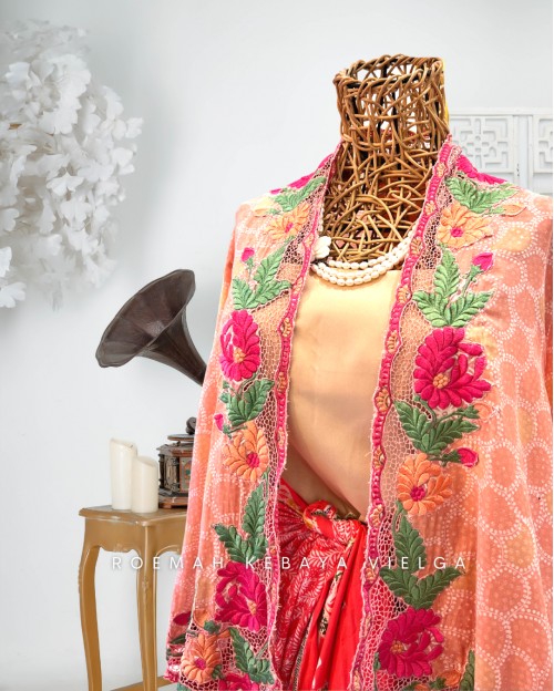 Kebaya Longgar All Size Seruni Batik