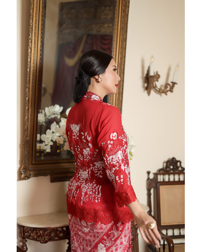 Kebaya Encim Wisteria Merah