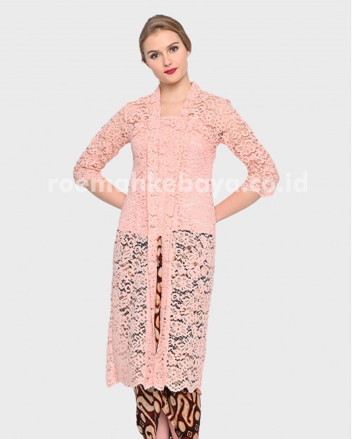 Kutubaru Long Kebaya Peach Free Camisole