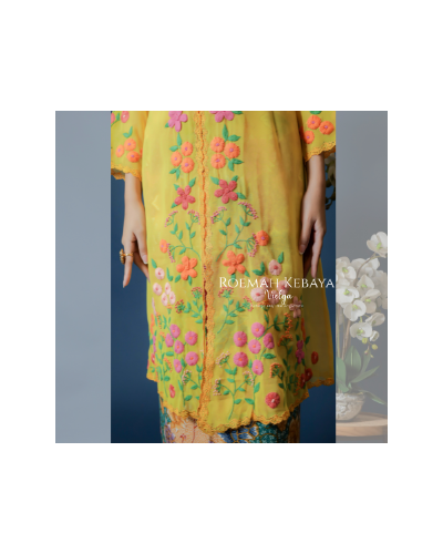 Kebaya Panjang Melati Sulam Kuning Size L