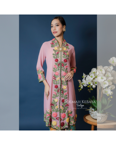 Kebaya Panjang Mawar 3D Sulam Pink Size M