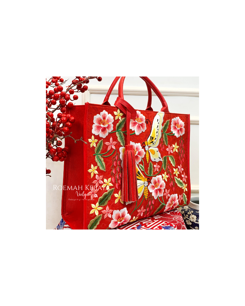 Bag Medium Kawung Butterfly Merah