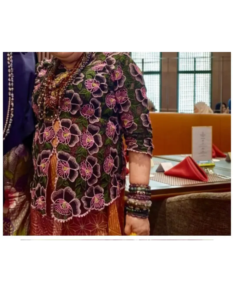 Special Order Customer Oka