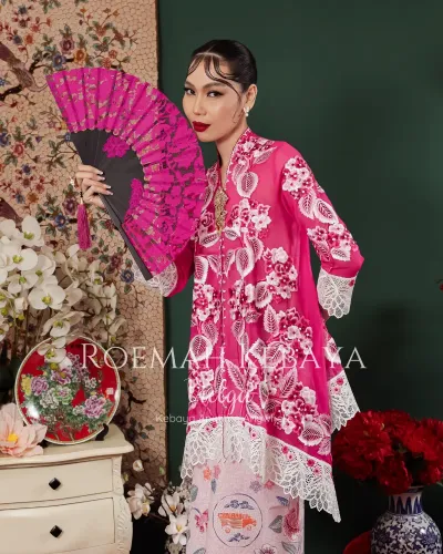 Kebaya Panjang Hidrangea