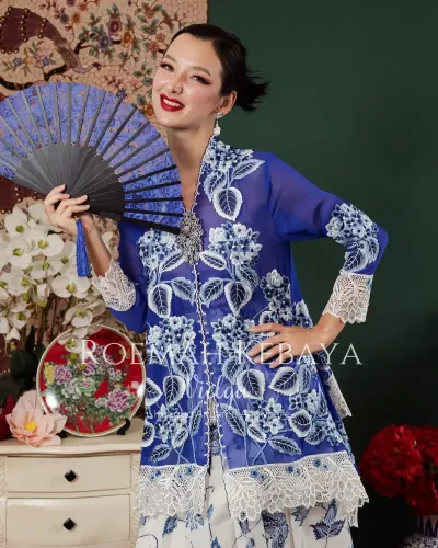 Kebaya Panjang Hidrangea