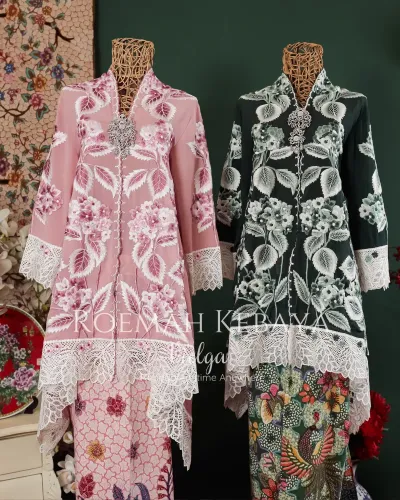 Kebaya Panjang Hidrangea