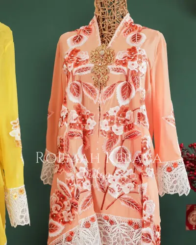 Kebaya Panjang Hidrangea